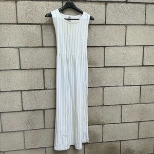 VINTAGE CMI Elegant White Sleeveless Dress made in USA stripe